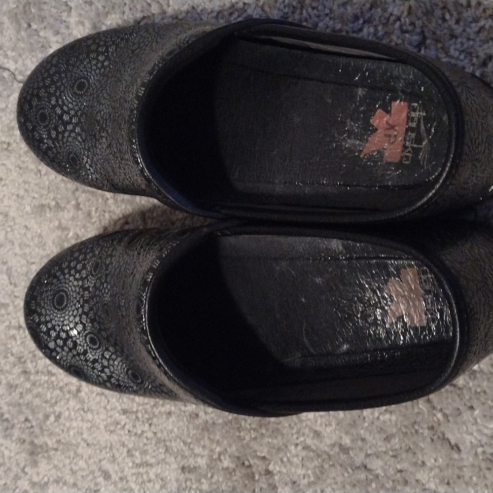 Dansko pro xp women size 42 medallion leather comfort nursing clogs eu